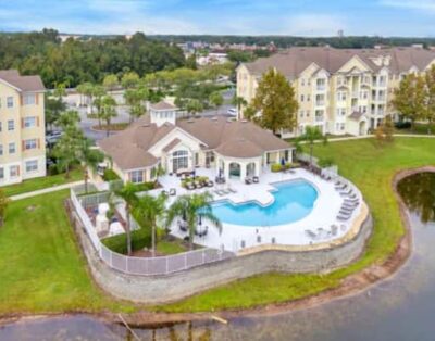 5Miles Magic Landing, renovated unique 4 Bdr Apt